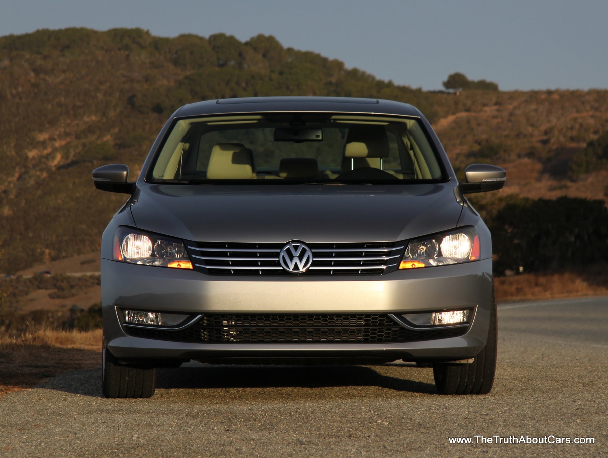 2016 Volkswagen Passat Car Review Video